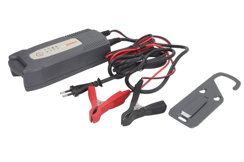 BOSCH NABIJACKA BATERIÍ C1