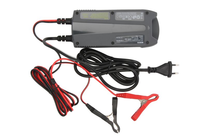 BOSCH NABIJACKA BATERIÍ C1